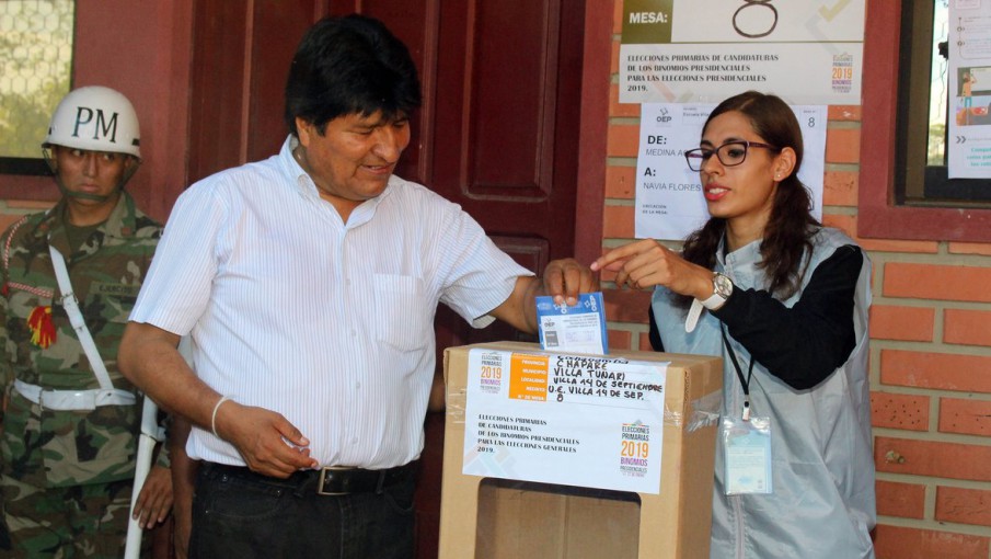 Denuncian una campaña contra el voto boliviano en el