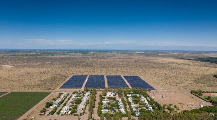 Cinco curiosidades del Parque Solar más grande de Mendoza ...
