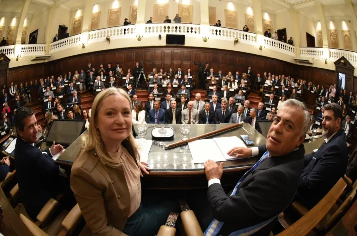 Cornejo puso el eje en la economía: inversión récord, baja de impuestos y más crédito para la producción