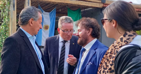 Elezioni tra gli italiani: visita del deputato Eugenio Sangregorio a Mendoza – Mendoza News