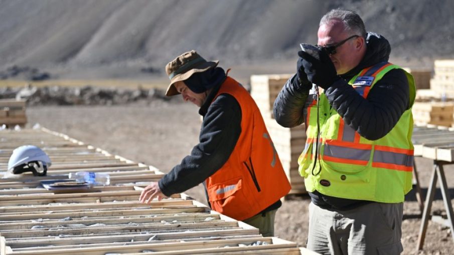 Sépanlo: cuando la minería genere recursos, todos harán fila para ir a pedir su parte