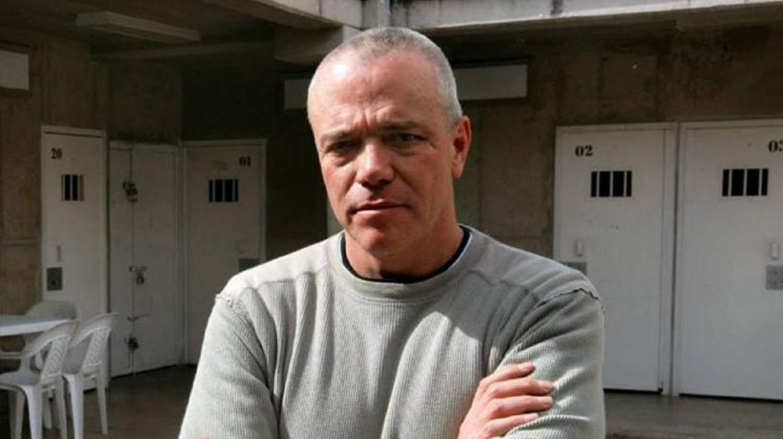 11+ Maradona Escobar La Catedral Pictures