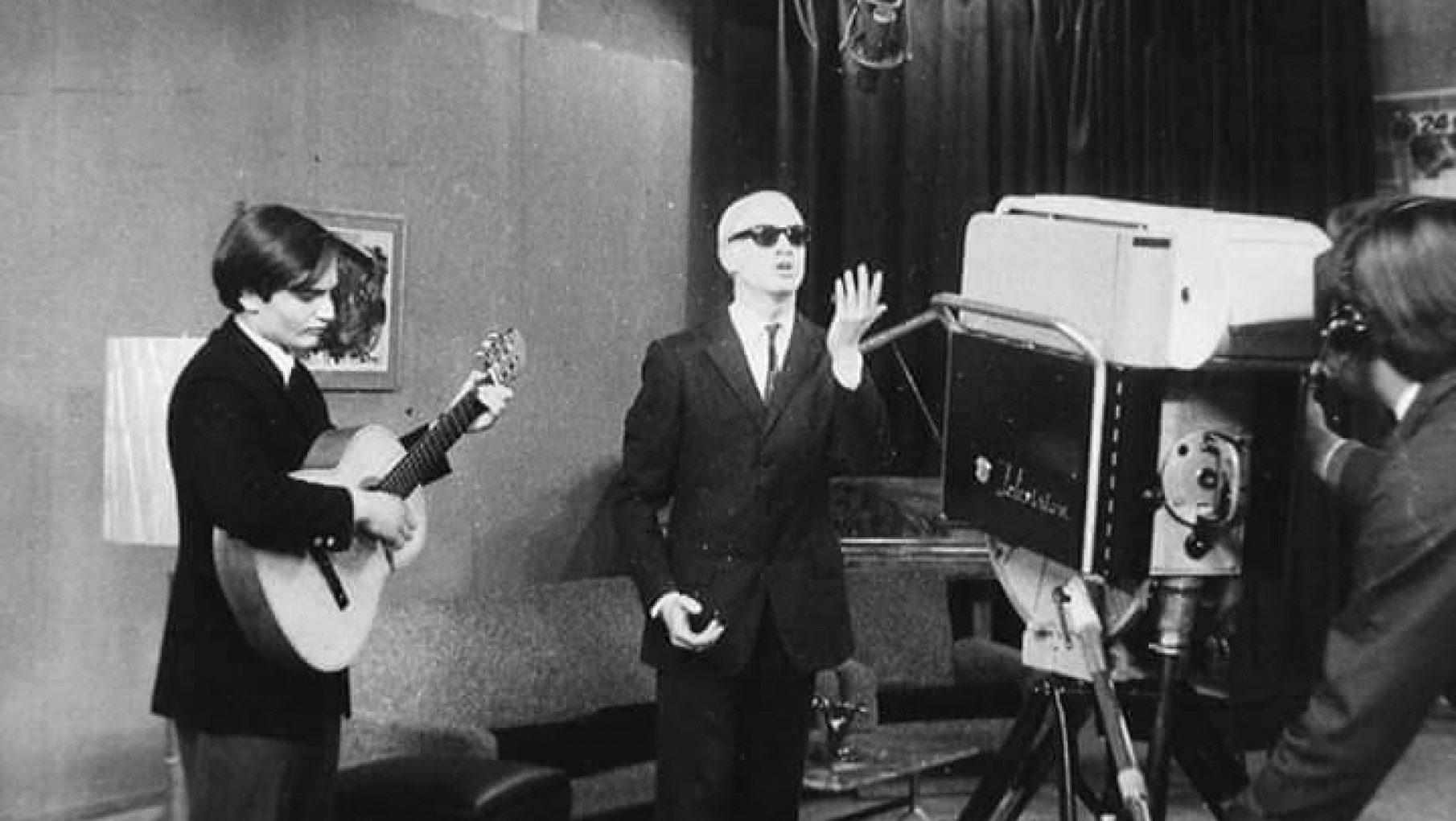 Luciano Ortega, un poeta que también es titiritero Noticias de