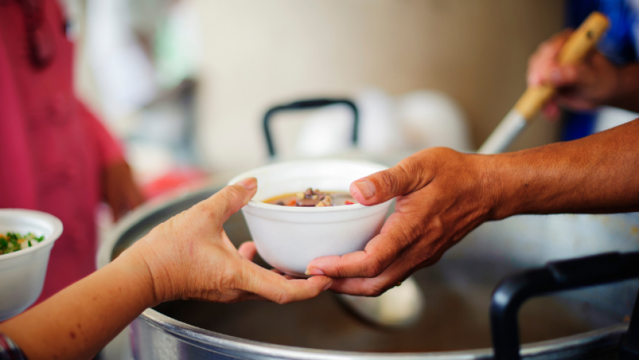 Los programas de inclusión económica solo llegan al 10% de personas que viven en pobreza extrema - Noticias de Mendoza - Memo