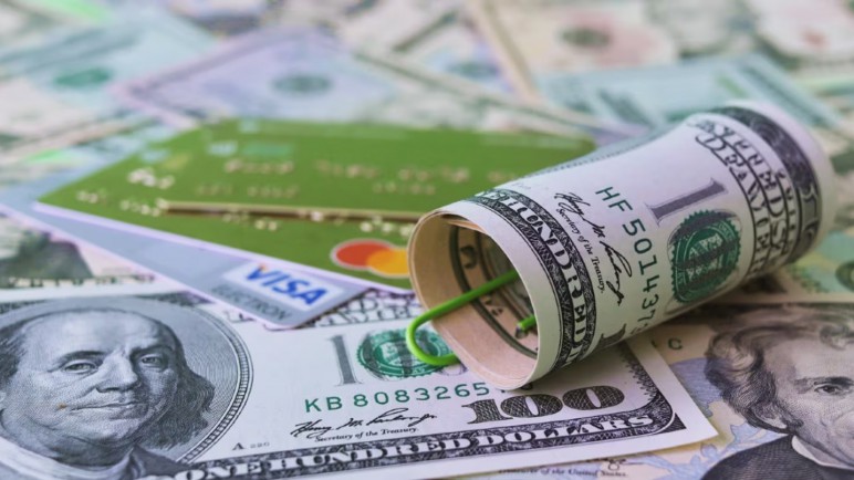 Previo al fin del cepo, la deuda externa privada superó los USD 100.000 millones